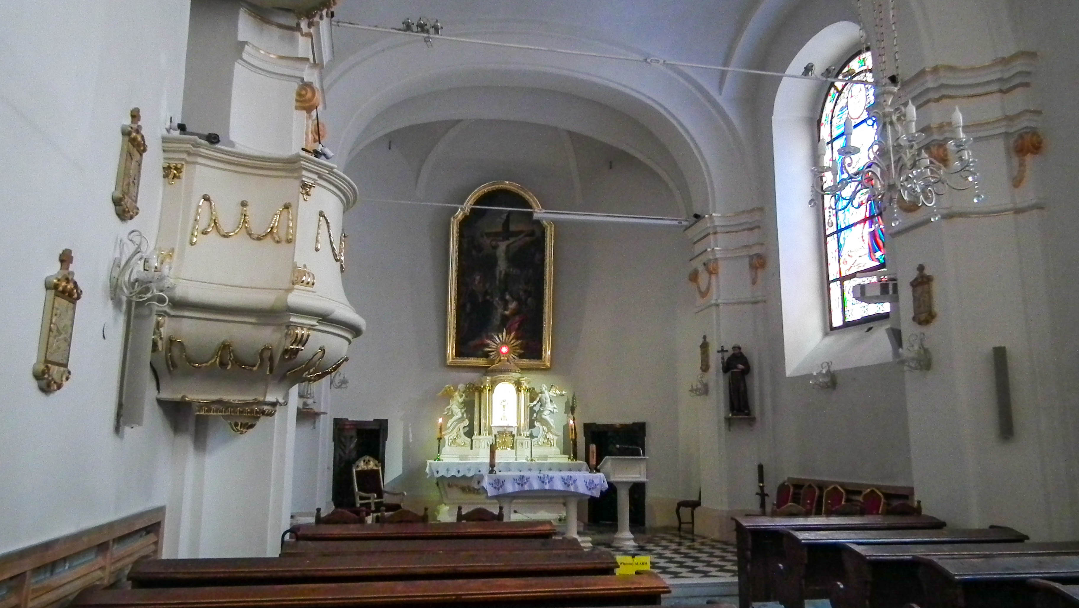 Kościół Rzymskokatolicki Pw. Świętego Krzyża